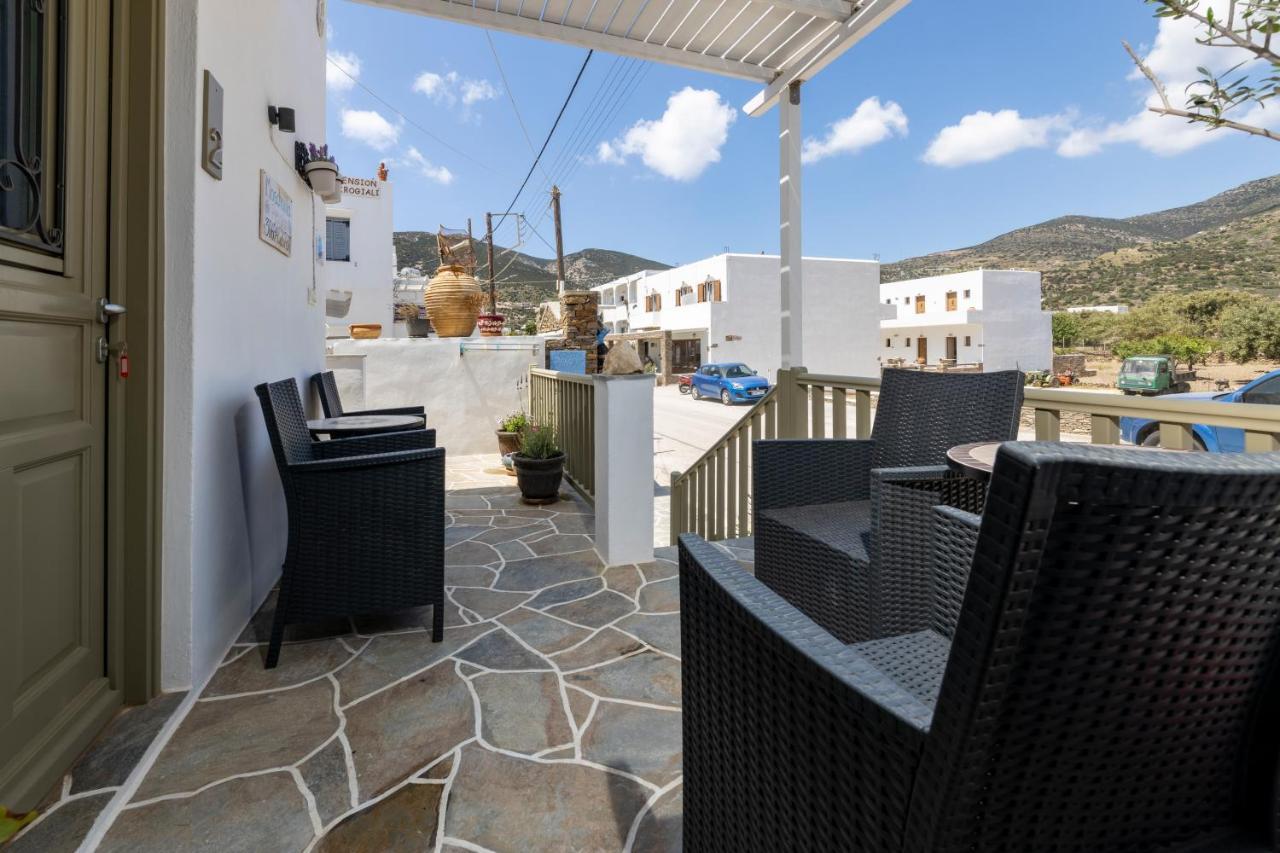 Pension Moschoula Platis Gialos  Eksteriør bilde
