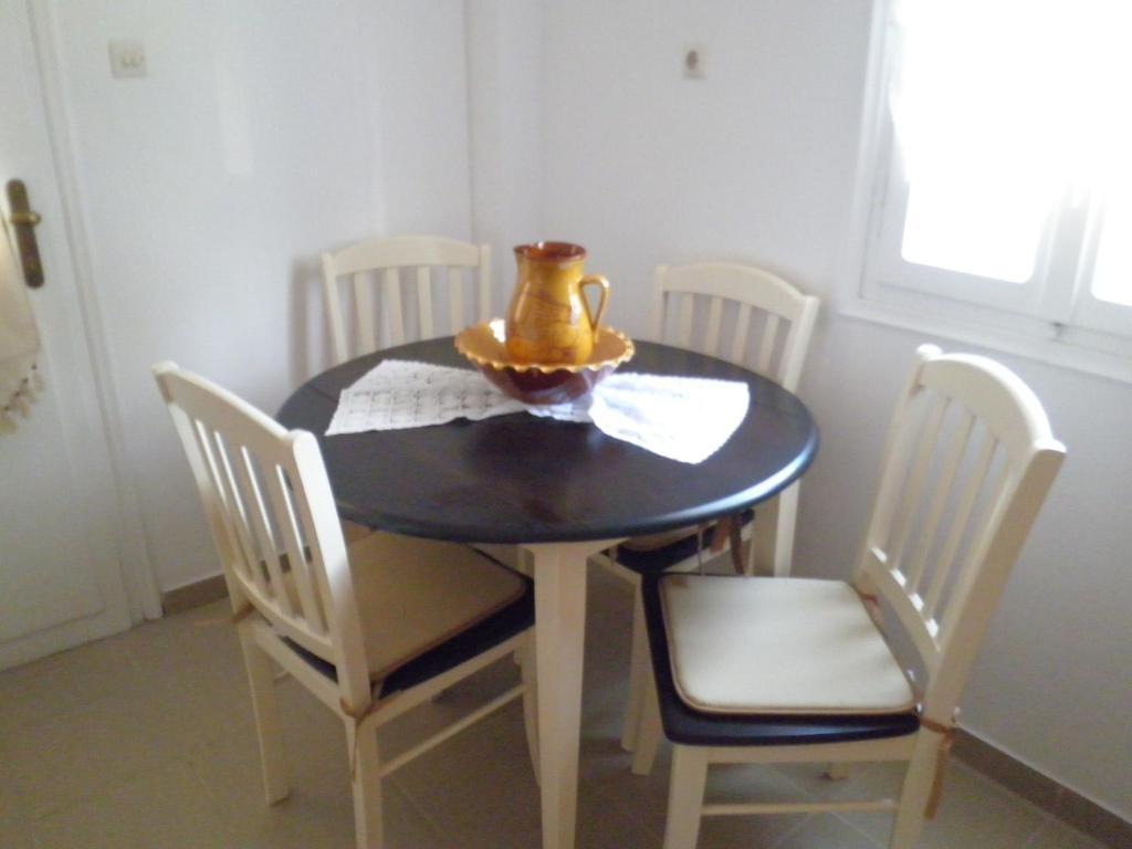 Pension Moschoula Platis Gialos  Rom bilde