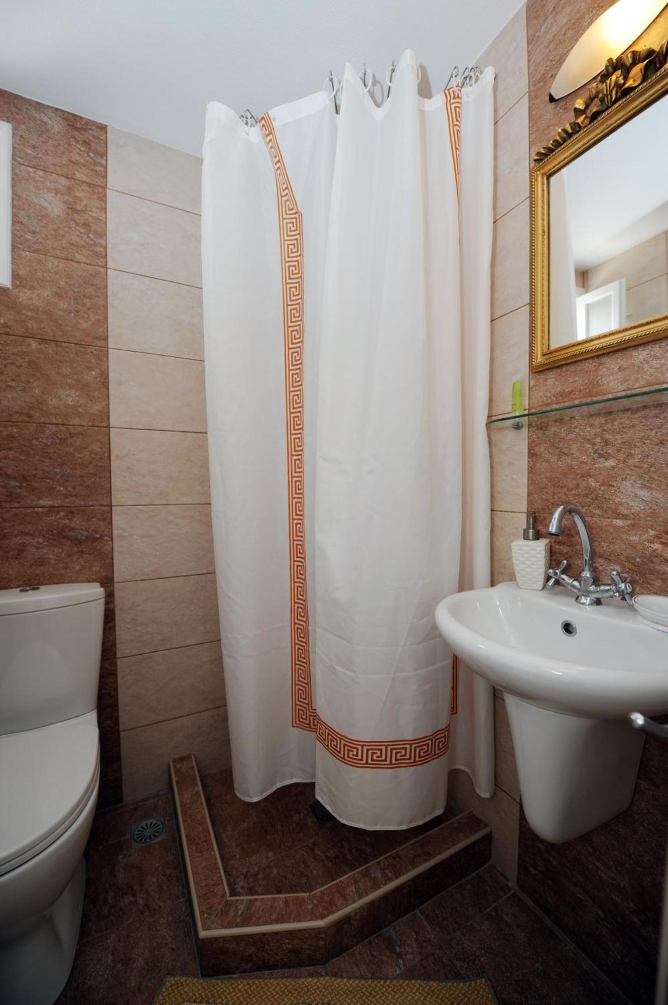 Pension Moschoula Platis Gialos  Rom bilde